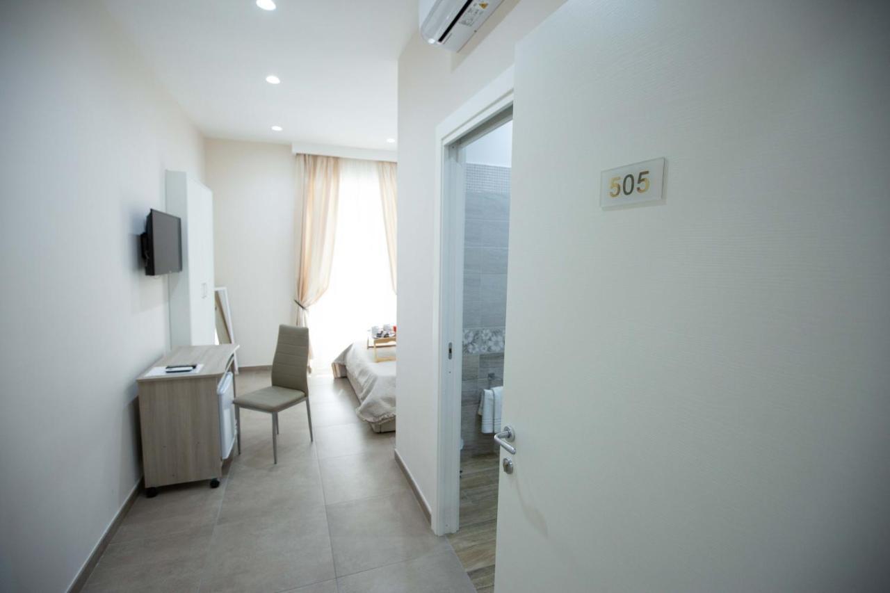 Couette-café Philip Royal 3*