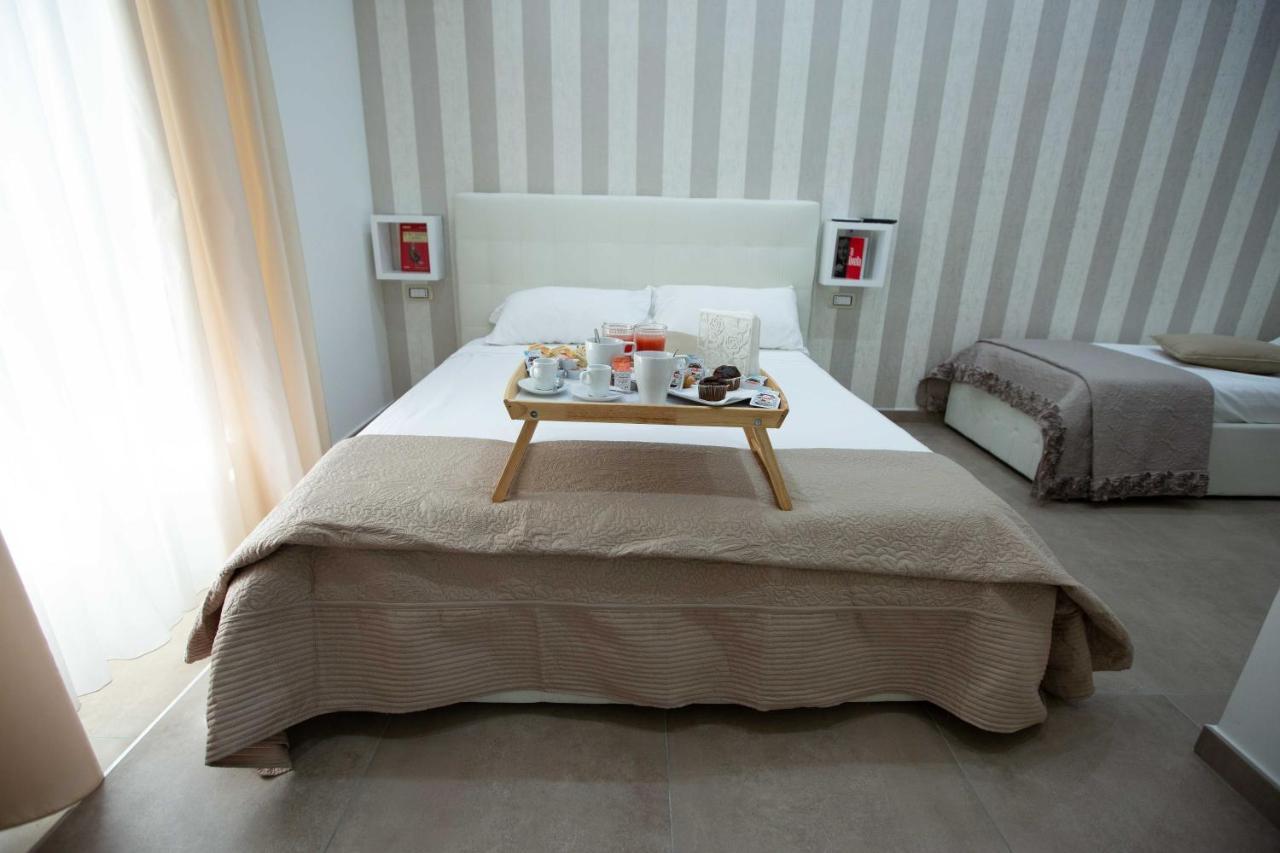 Couette-café Philip Royal 3*